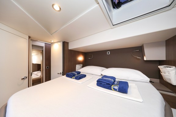 Image of Carpe Diem yacht #26