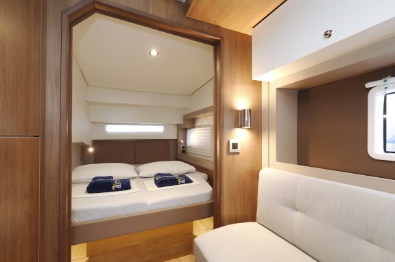 Image of Sunlight yacht #26