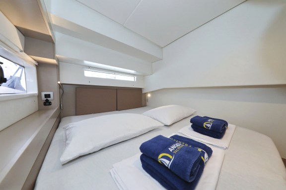 Image of Sunlight yacht #30