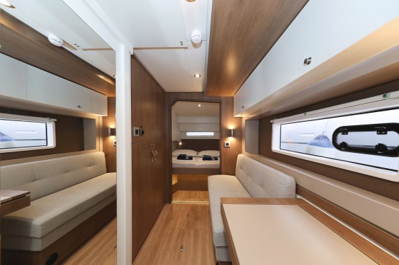 Image of Sunlight yacht #32