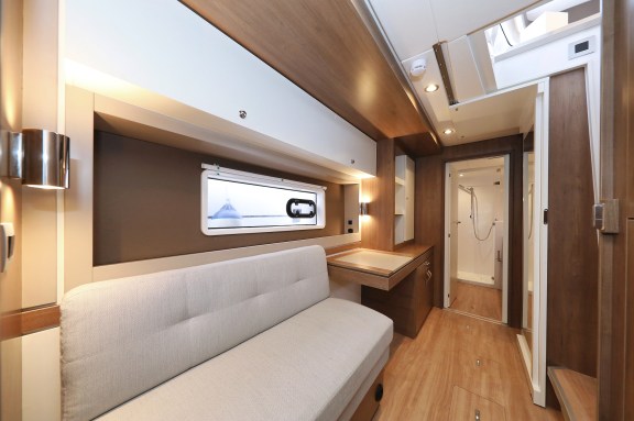 Image of Sunlight yacht #33