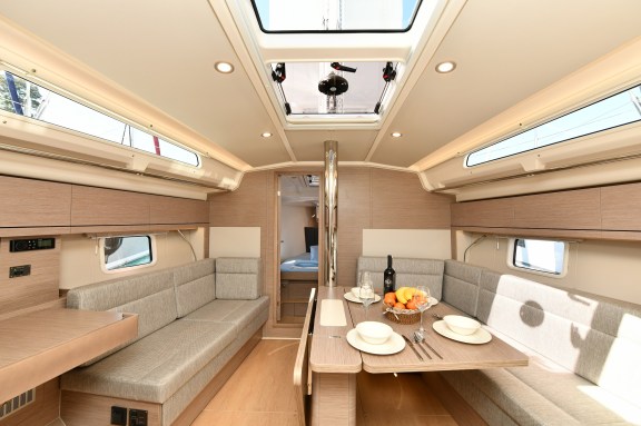 Image of Lauda yacht #7