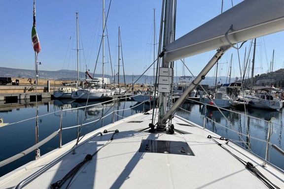Image of One More Time yacht #3