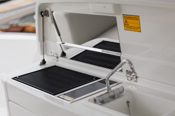 Image of Miami Vice yacht #3