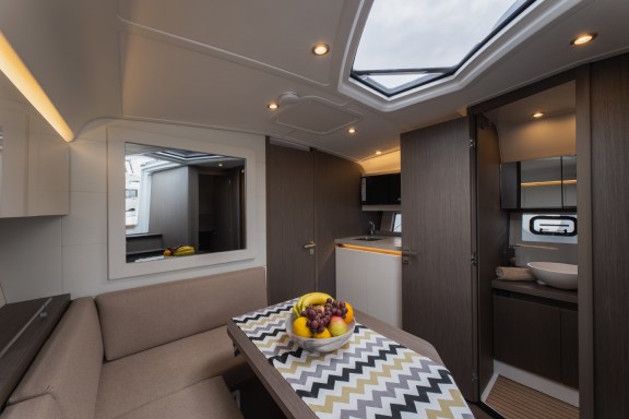 Image of Miami Vice yacht #8