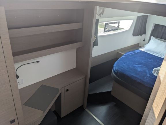 Image of Wayfinder yacht #12