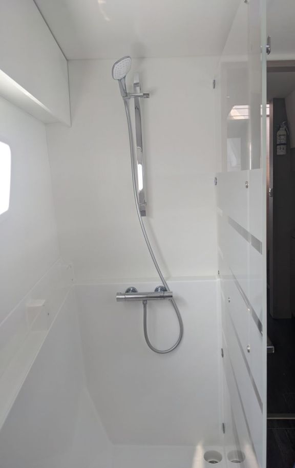 Image of Wayfinder yacht #18