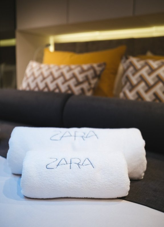 Image of Zara yacht #32