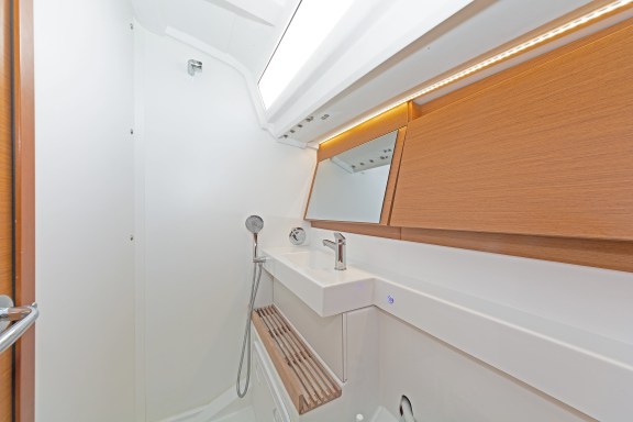 Image of JOLLY ROGER yacht #6