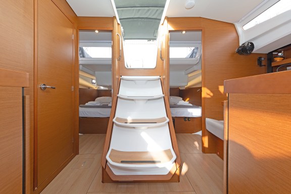 Image of JOLLY ROGER yacht #8