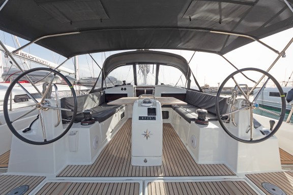 Image of JOLLY ROGER yacht #10