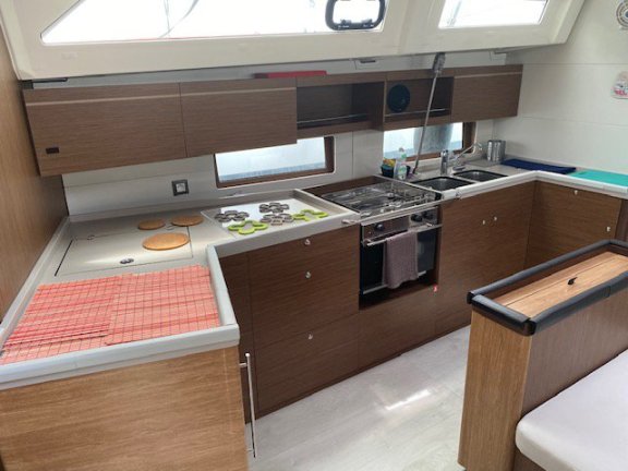 Image of Bar Bar yacht #10