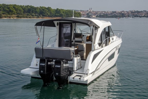 Image of Antares 9 yacht #4