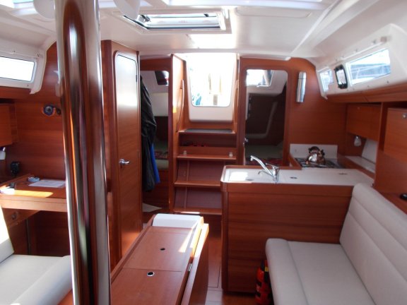 Image of Moonsail yacht #4