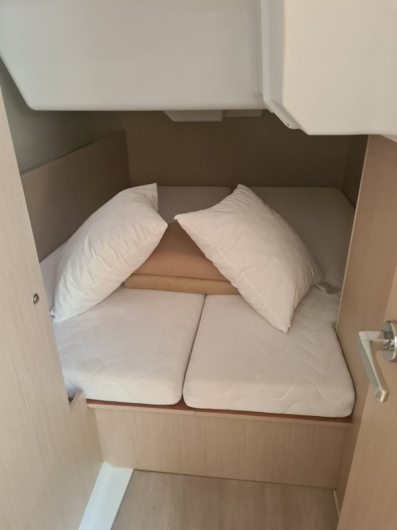 Image of Illuminating yacht #11