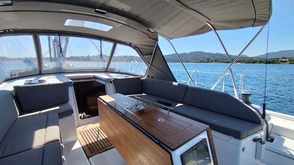 Image of Asperula yacht #5