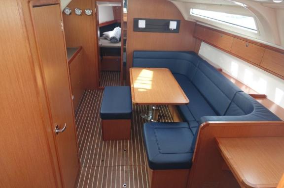 Image of Oberon yacht #4