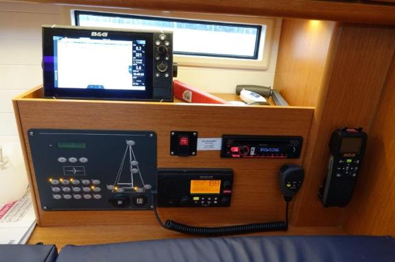 Image of Dione yacht #7