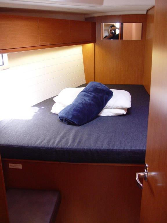 Image of Dione yacht #9