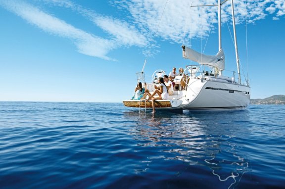 Image of Jenga yacht #5