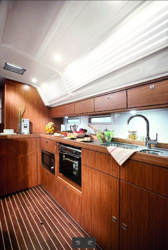 Image of Jenga yacht #12