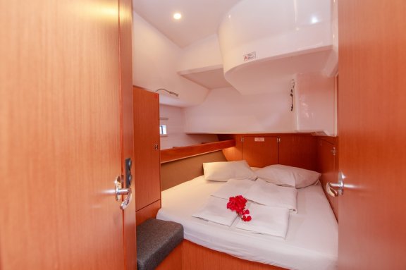 Image of Jenga yacht #23