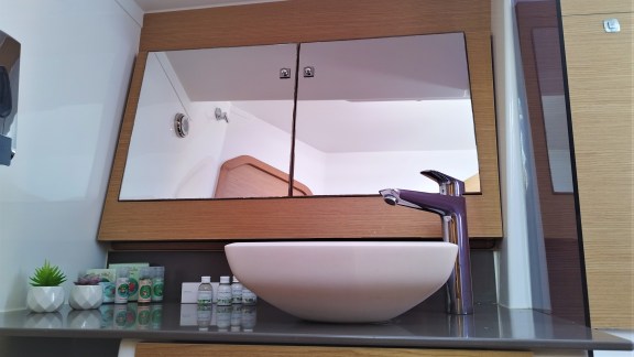 Image of Nakupenda yacht #27