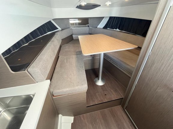 Image of Flyer 9 yacht #13