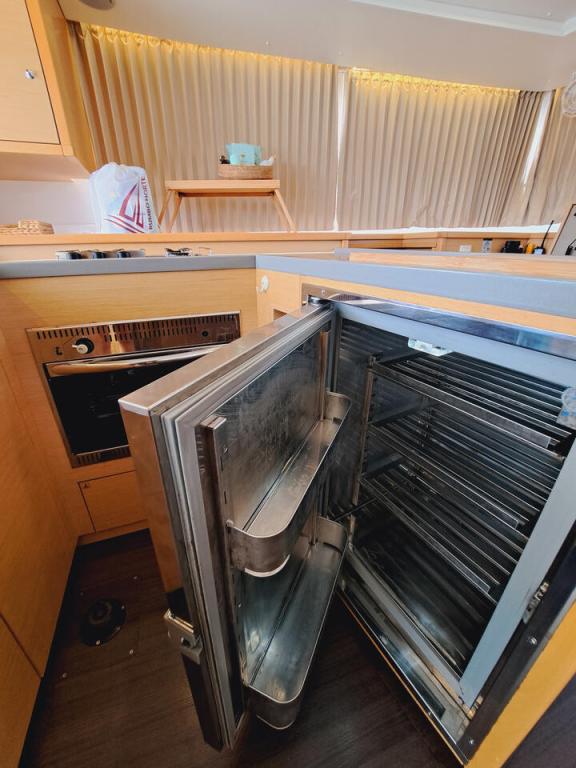 Image of Lluna yacht #11