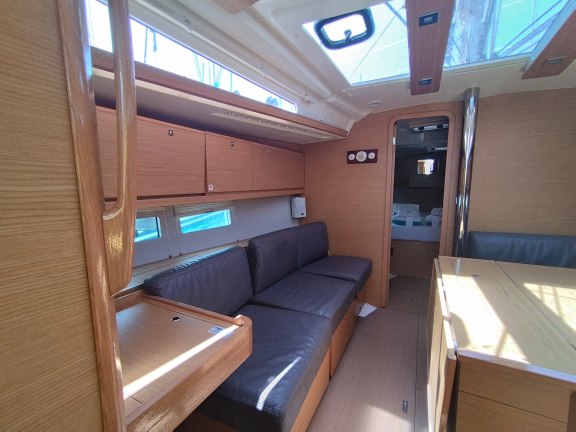 Image of Pixie yacht #9