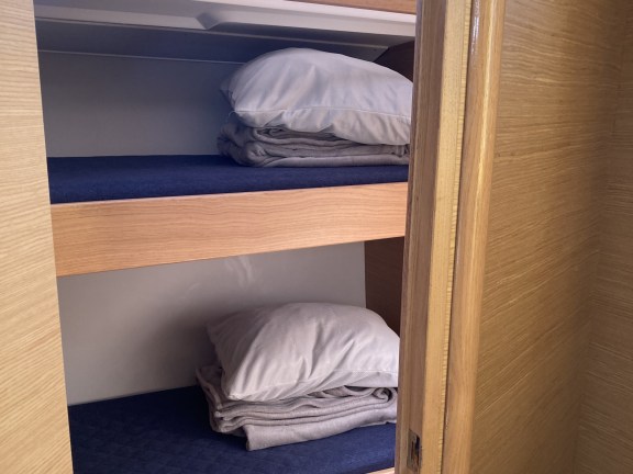 Image of Newt yacht #14