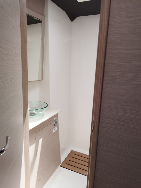 Image of Delphinus yacht #22