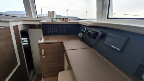 Image of Physeter yacht #12