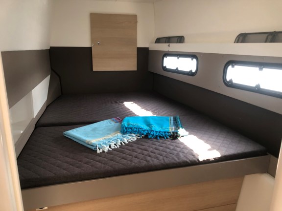 Image of Hogwarts yacht #13