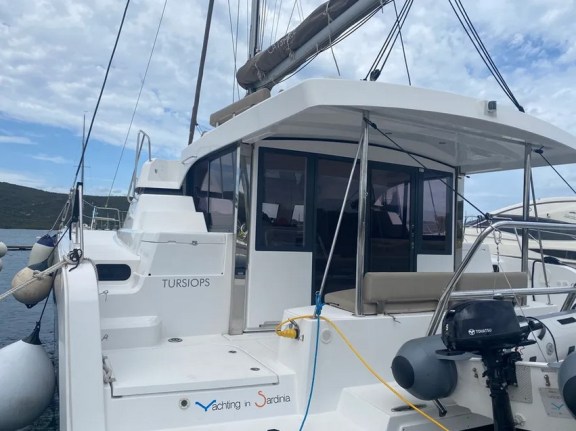 Image of Tursiops yacht #5