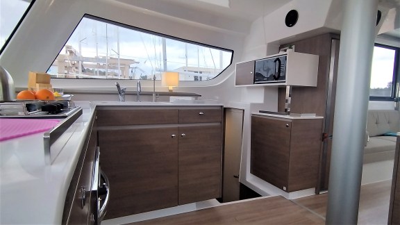 Image of Tursiops yacht #20