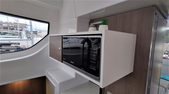 Image of Tursiops yacht #22