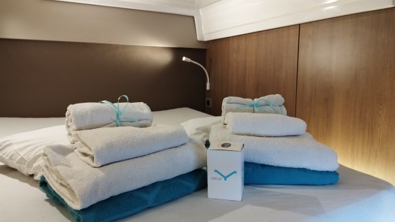 Image of Tursiops yacht #25