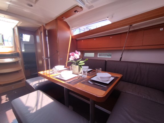 Image of Pamoja yacht #12