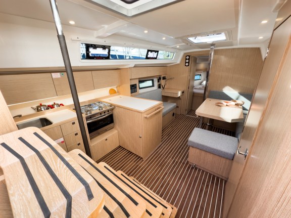 Image of Arinna yacht #18