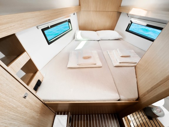 Image of Arinna yacht #21