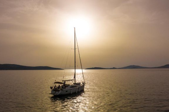 Image of No Limits yacht #18