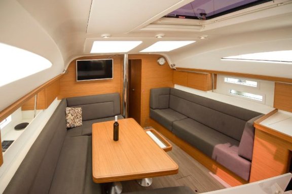 Image of No Limits yacht #24