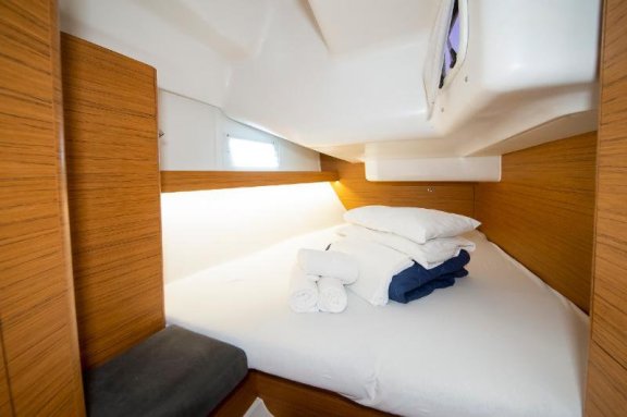 Image of No Limits yacht #31