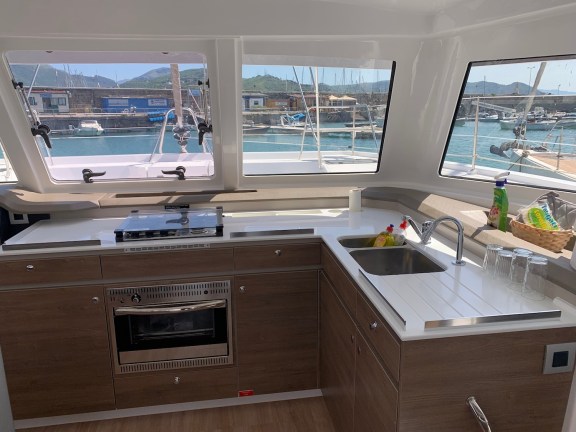 Image of Kuma yacht #6