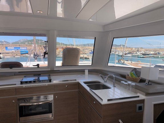 Image of Kuma yacht #8