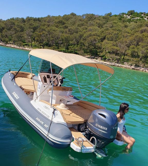 Image of Liberty yacht #3