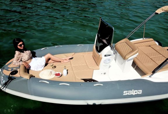 Image of Liberty yacht #9