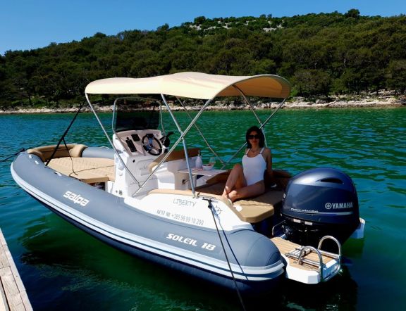 Image of Liberty yacht #23