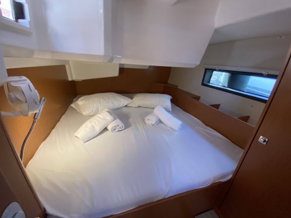 Image of Aeolus yacht #21